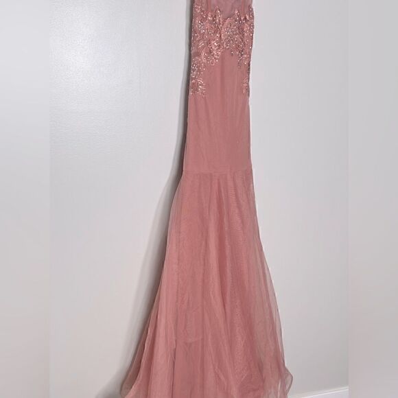 BCX Juniors' Embroidered Tulle-Skirt Sleeveless Gown, evening dress size 0 rose - Picture 6 of 15